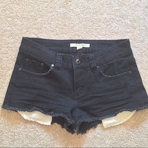 BLACK FRAYED DENIM SHORTS *Forever 21*  Size 26